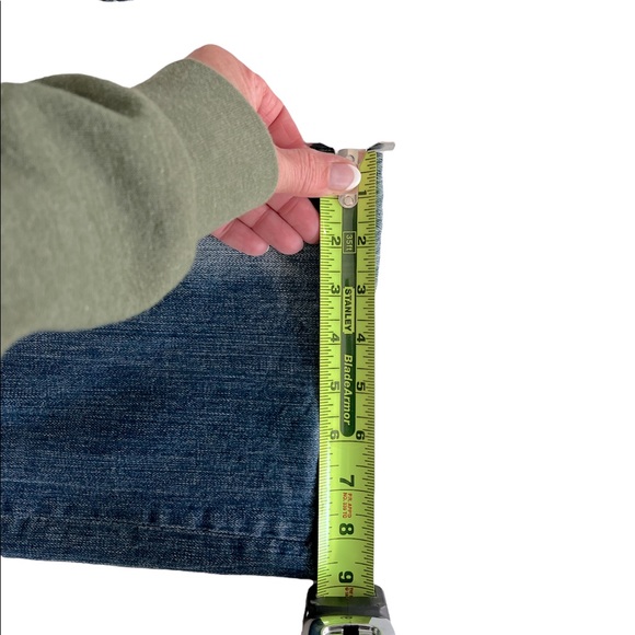 Womens Vigoss Fit Boot destroyed ripped jeans w/flap back pockets - Picture 9 of 9